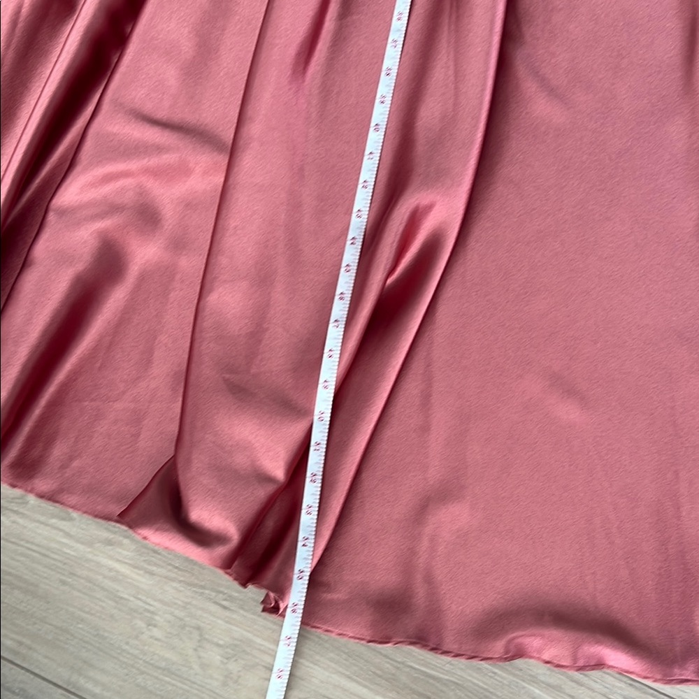 Elegant Pink Maxi Dress - Picture 6 of 11